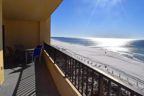 611 Surf Dweller by Alicia Hollis Realtor Rentals - Open Now