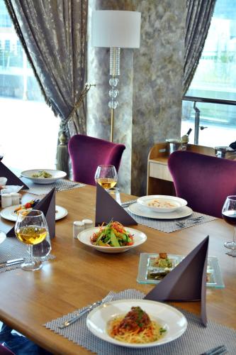 Downtown Ankara Hotel - image 5