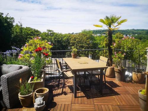 Beautiful Rooftop between Paris and Versailles