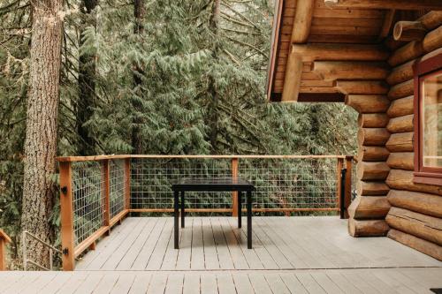 81SL - Hot Tub - WiFi - Pets Ok cabin, Glacier (foto 6)