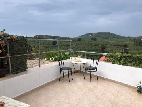 Villa Chrysanthi, renovated in Nohia gîte à louer Yerakianá