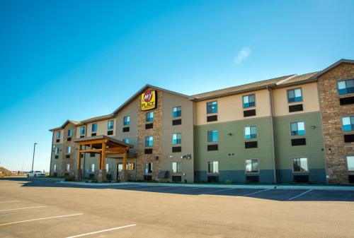 My Place Hotel-East Moline/Quad Cities, IL