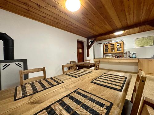 Ēdiens un dzērieni, Ubytování Smrk (Ubytovani Smrk) in Nove Mesto pod Smrkem