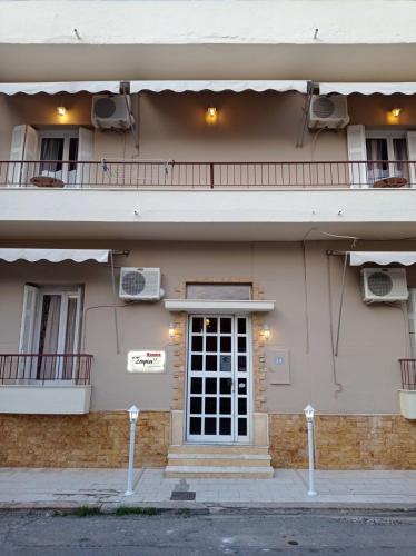  Sofia Rooms in Loutra Edipsou