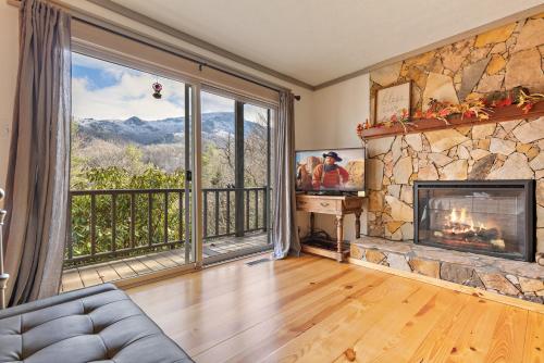 Peak Relaxation in Banner Elk, USA