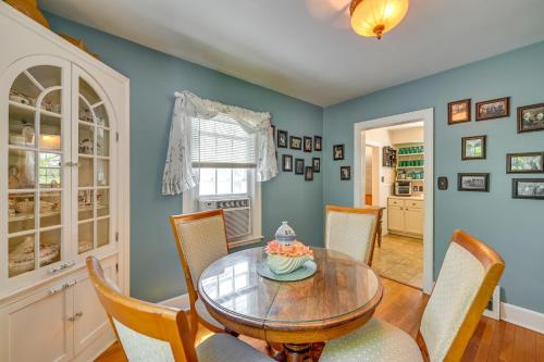 Pet-Friendly Gloversville Cottage Near Golf Course in Gloversville, USA