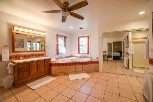 Inviting Colorado Springs House with Spacious Deck! - image 14