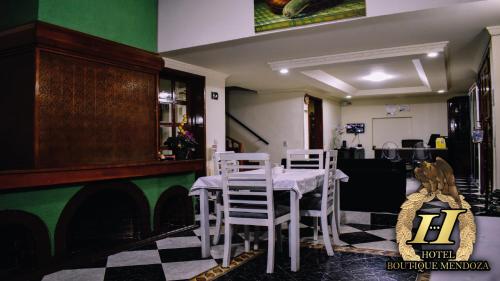 HOTEL MENDOZA BOUTIQUE - Cerca Aeropuerto El Dorado - 편의 시설/서비스