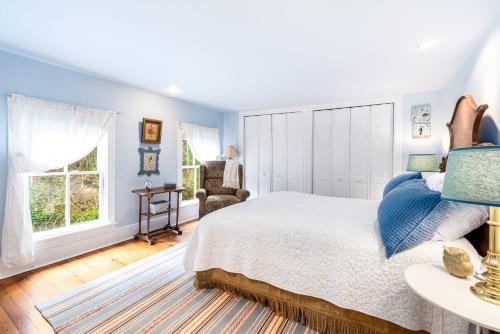 Enchanting Cottage, walk to Downtown Harpers Ferry in Harpers Ferry, USA