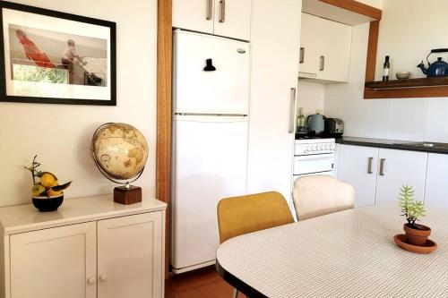 平方米1臥室獨立屋 (斯卡曼德洛斯) - 有1間私人浴室 (The Dunes - King Studio - 50m from Scamander Beach) in 斯卡曼德洛斯