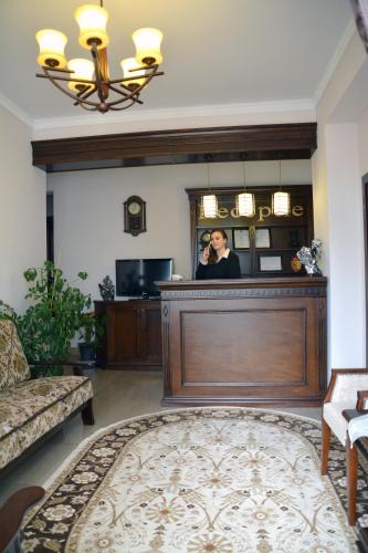Hotel President - image 10
