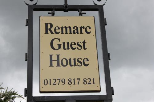 المرافق, دار ضيافة ريمارك (Remarc Guest House) in Stansted Airport