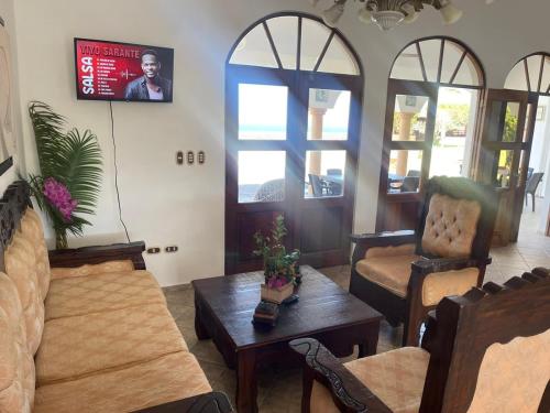 Ocean Breeze Villa Carismar in Cabrera