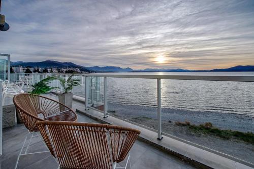 Sleeps 4