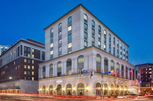 Courtyard by Marriott Stamford Downtown - Hotel - Stamford