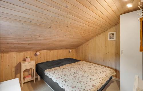 2 Bedroom Amazing Home In Oksbl
