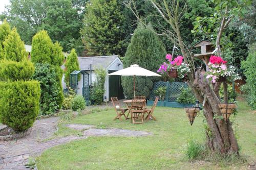 Remarc Guest House - High Easter