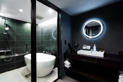 Randor Hotel Hiroshima Prestige