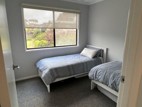 Four-Bedroom House image 7