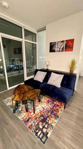 Brand New Starling Luxury Condo with Mountain Views in Burnaby (BC)