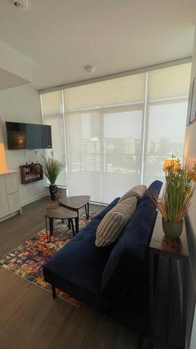 Brand New Starling Luxury Condo with Mountain Views in Burnaby (BC)
