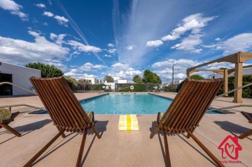 The Villa - An Irvie Home in Albuquerque, USA