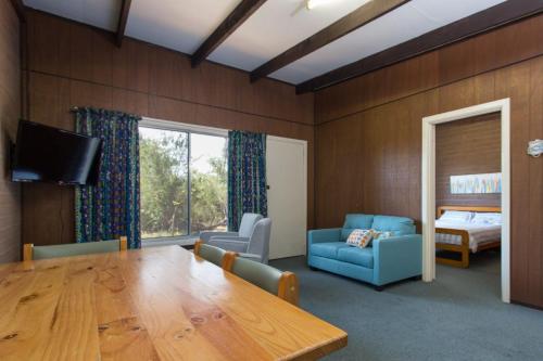 Two-Bedroom House room in Foreshore Escape Cowes no2