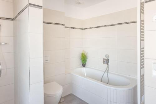 Two-Bedroom Apartment image 3