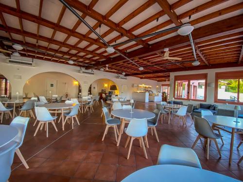 La Mandola eco Hostel in Капрайя
