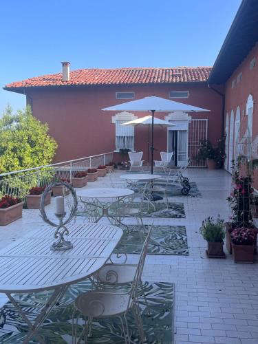 Villa House and Garden B&B - Accommodation - Montichiari