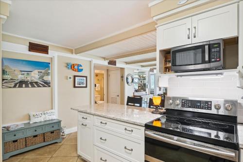 Dolphin Point 104B Destin Condo - image 8