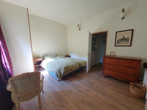 2 twin beds