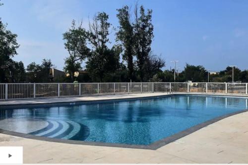 T2 neuf + piscine, 5 mn à pied des plages, Sérignan (fotografie 6)
