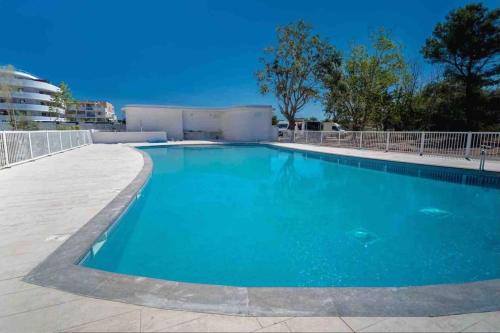T2 neuf + piscine, 5 mn à pied des plages, Sérignan (fotografie 7)