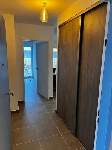 T2 neuf + piscine, 5 mn à pied des plages, Sérignan (fotografie 8)
