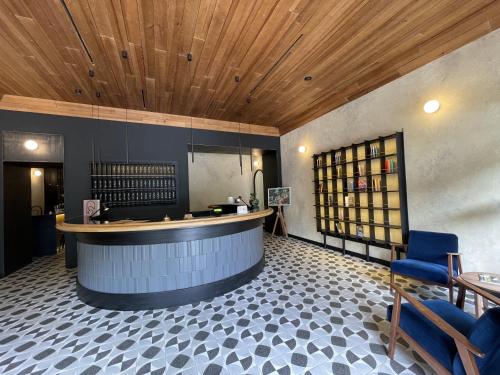 Hotel 52 - image 10