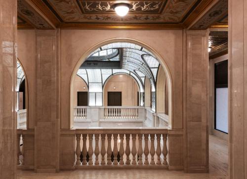 Létesítmények, ROOST Detroit near Fox Színház