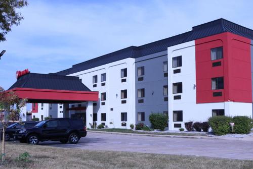 Ramada by Wyndham Bolingbrook - Hotel