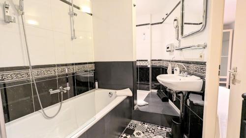 Apartment image 7