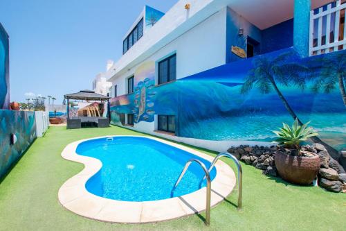 Swimming pool, Surf Riders Fuerteventura in Fuerteventura