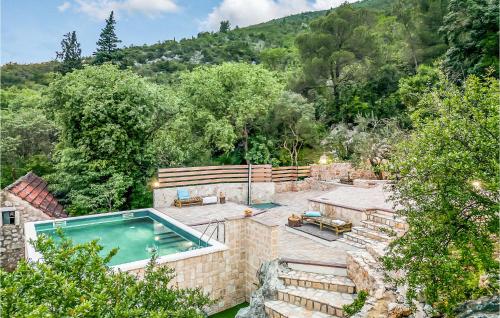 Cozy Home In Vrgorac With Outdoor Swimming Pool