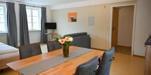 Ferienappartements inTOuR in Ockfen, Deutschland