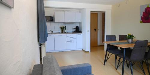 virtuve, Ferienappartements inTOuR in Ockfen