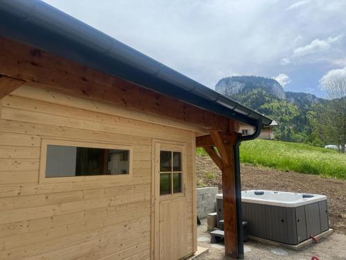 Luxurious new villa in the Alpes with sauna and jacuzzi