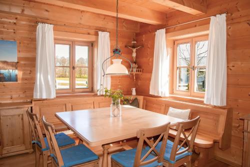 Facilities, Chalet im Grunen in Seenahe in Franking