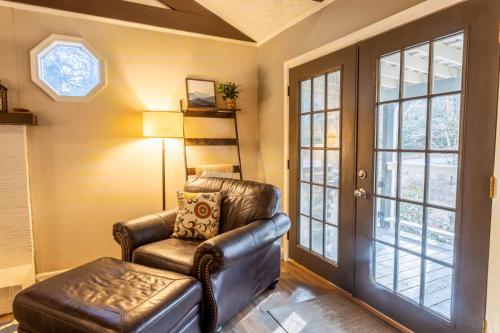 Poplar Hill Hideaway in Boone, USA