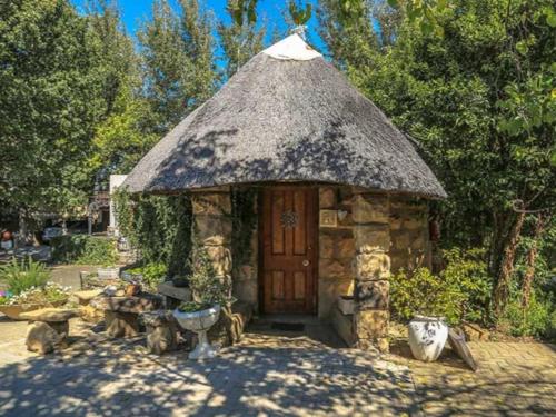 Skats, The Green Acorn Guest House in Ficksburg