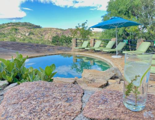 Omgeving, Big Cave Camp in Matopos