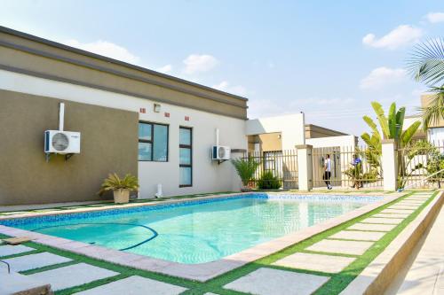 Piscina, Forefront Self-Catering Apartments in Kitwe