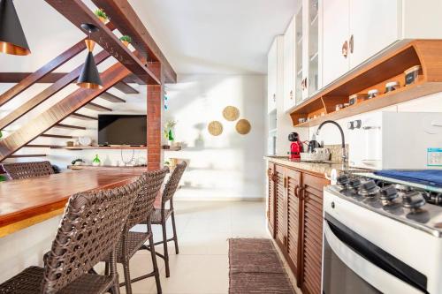 LINDA CASA CONDOMÍNIO EM BÚZIOS (LINDA CASA CONDOMINIO EM BUZIOS) in Vila Luiza
